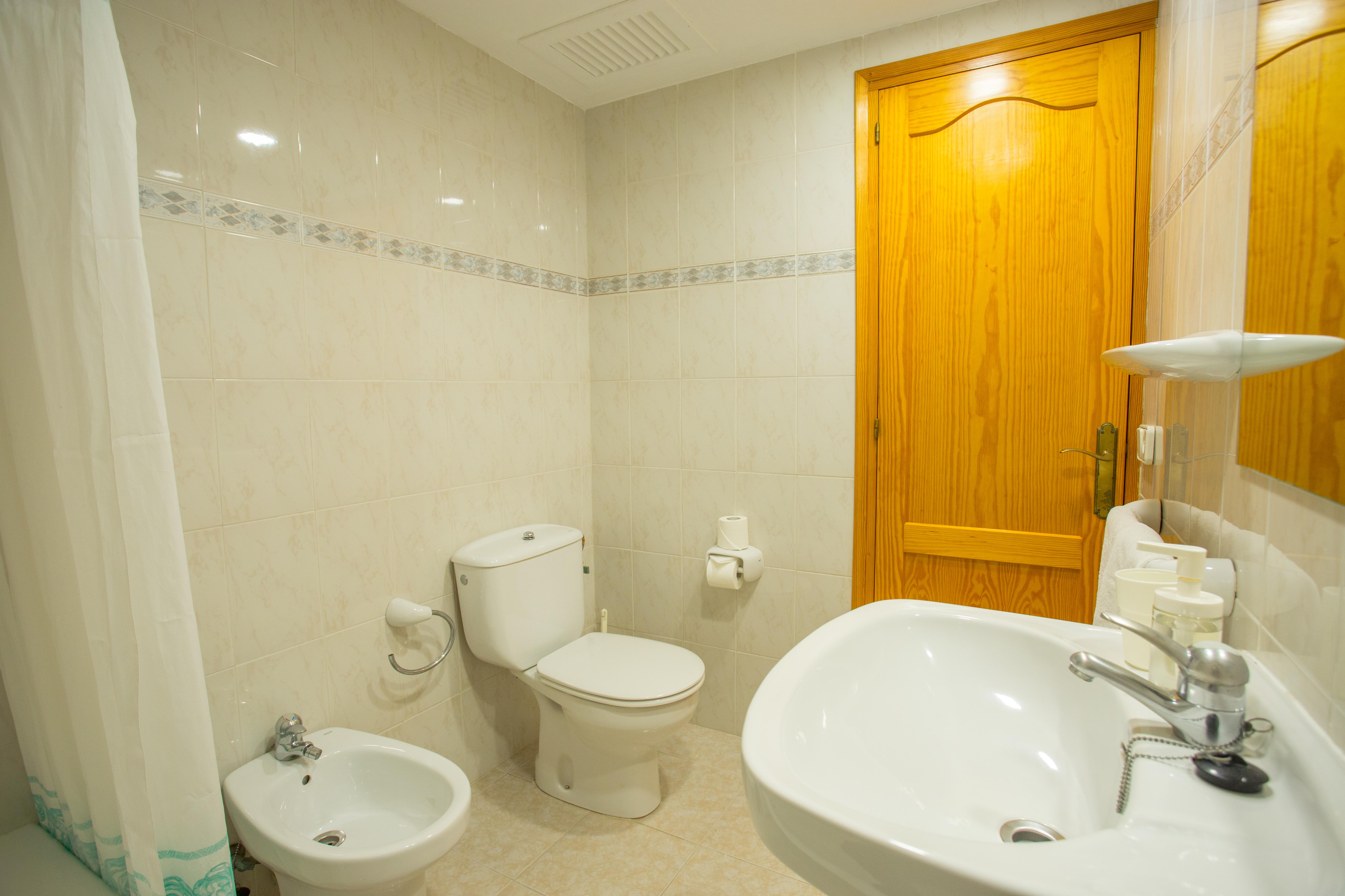 Apartamentos Zodiac Сан-Антонио-Абад Экстерьер фото