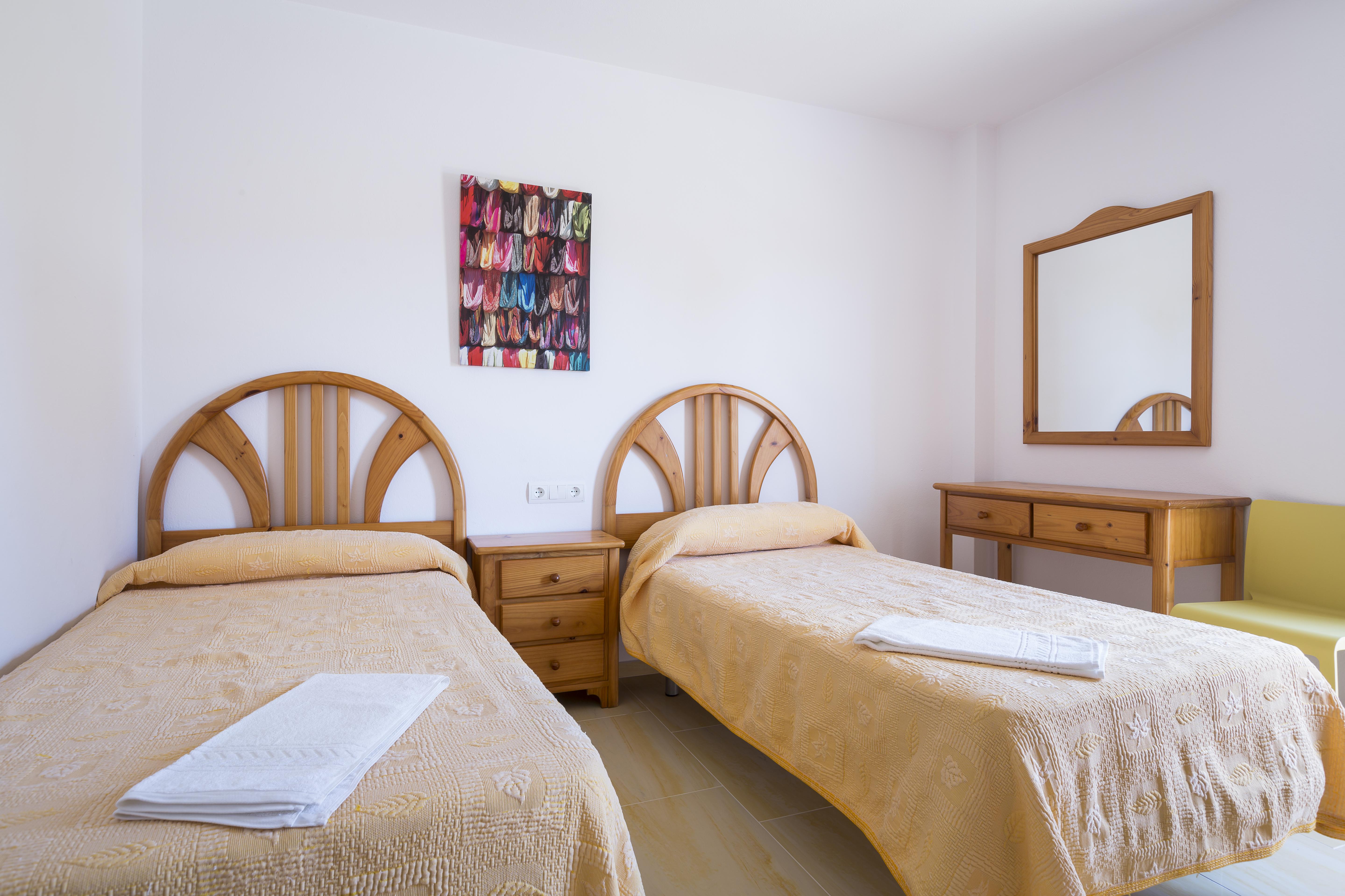 Apartamentos Zodiac Сан-Антонио-Абад Экстерьер фото