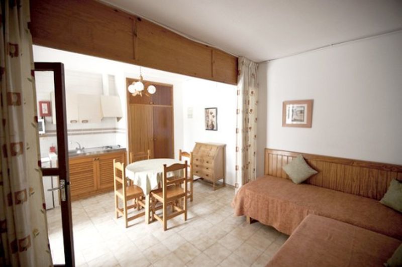 Apartamentos Zodiac Сан-Антонио-Абад Экстерьер фото